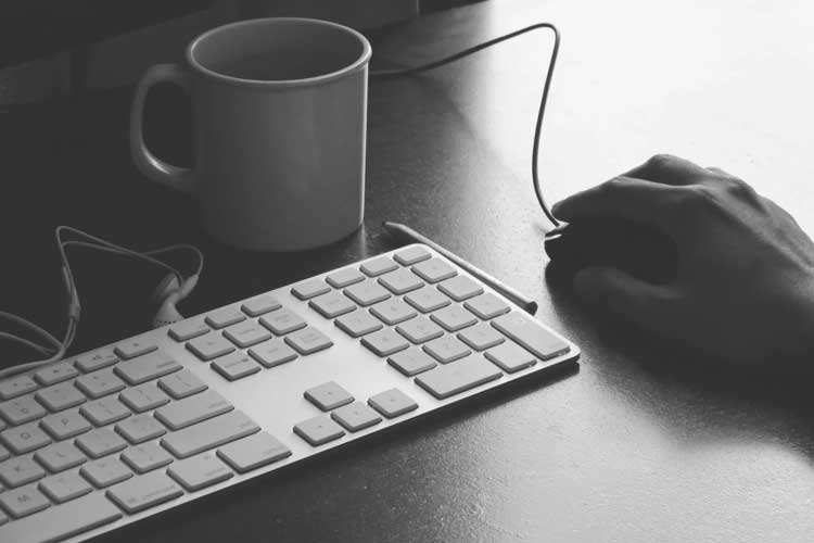 电话轰在线轰炸